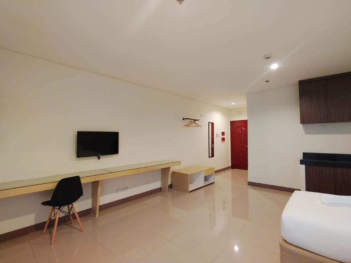 Kaizen Suites Манила Екстериор снимка