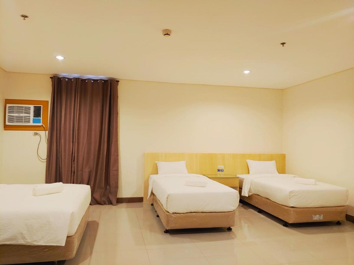 Kaizen Suites Манила Екстериор снимка