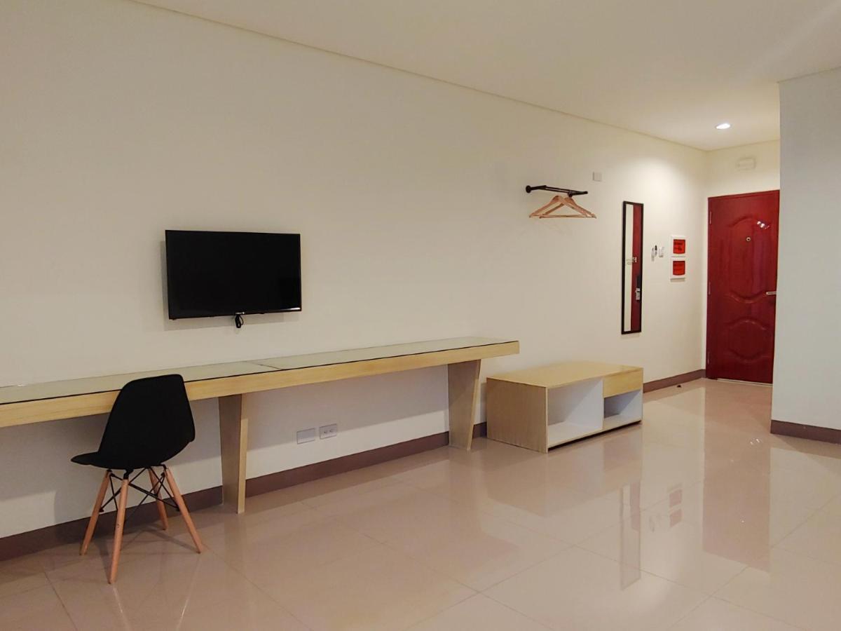 Kaizen Suites Манила Екстериор снимка
