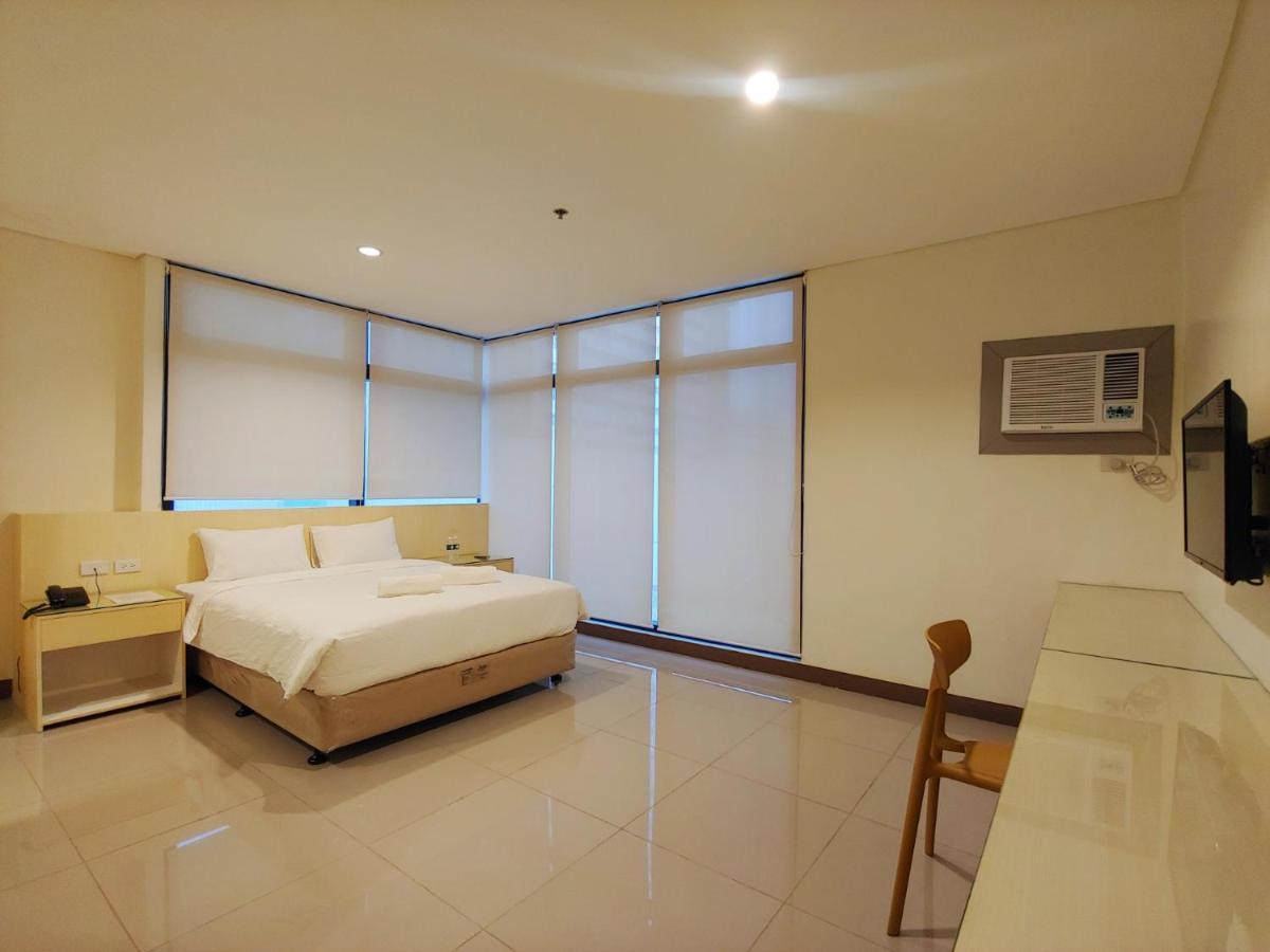 Kaizen Suites Манила Екстериор снимка