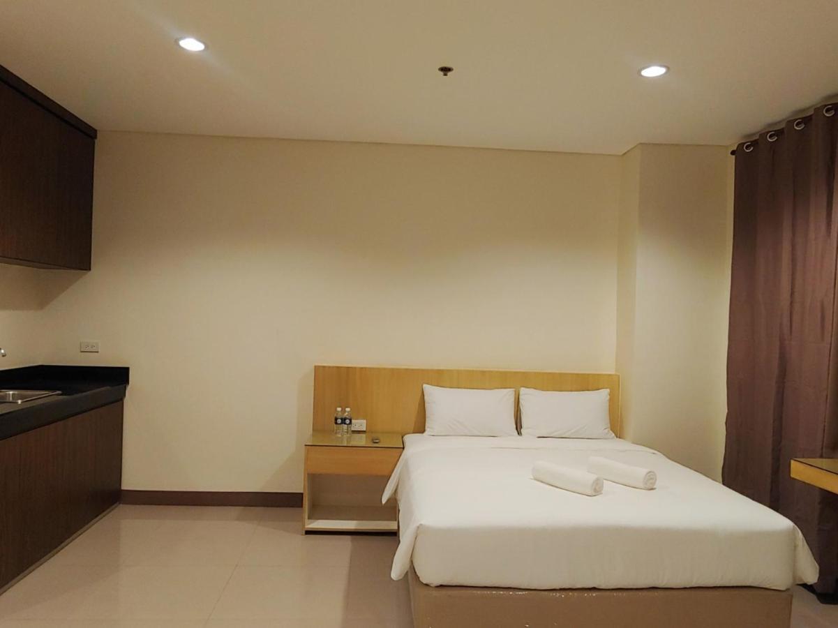 Kaizen Suites Манила Екстериор снимка