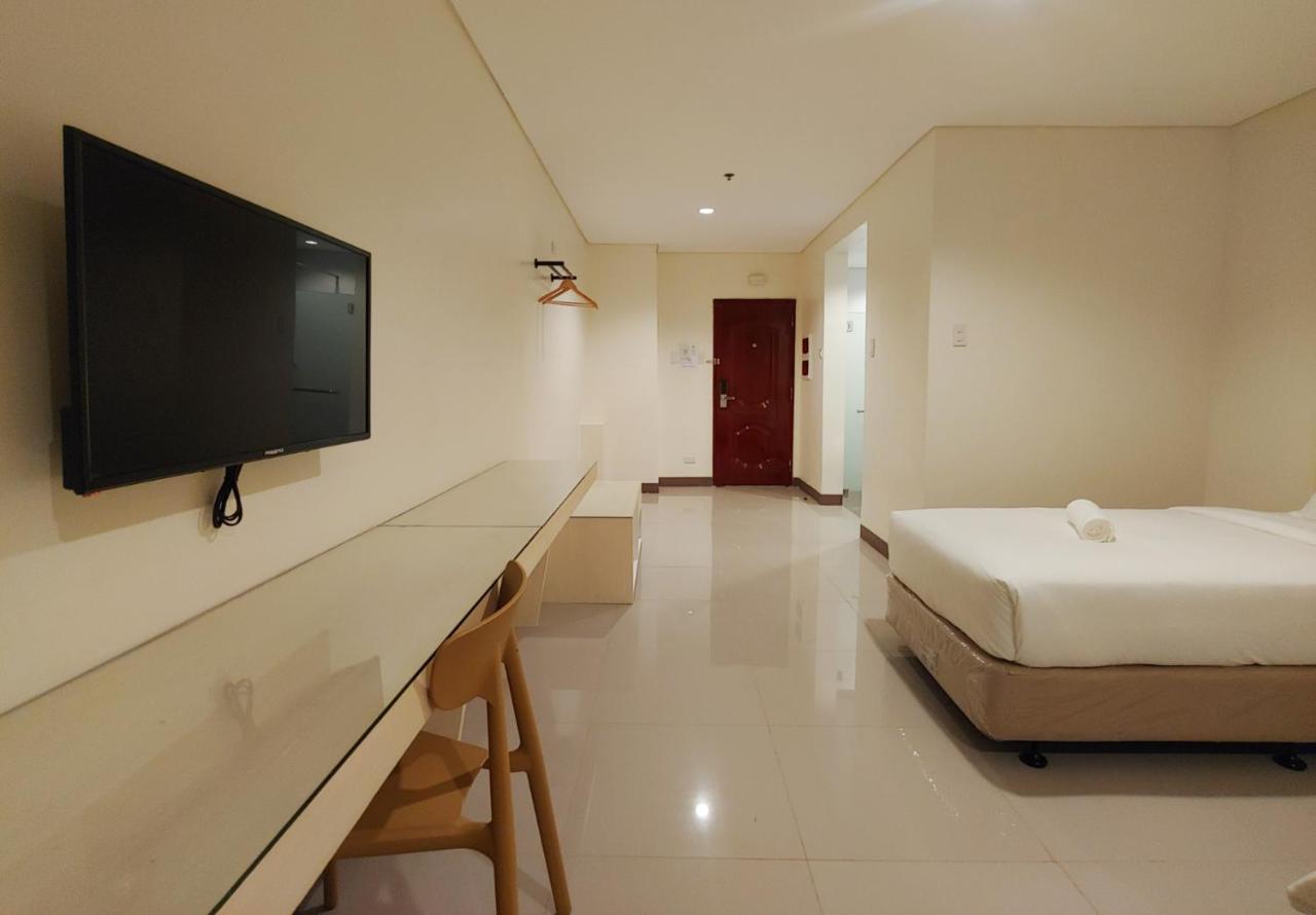 Kaizen Suites Манила Екстериор снимка