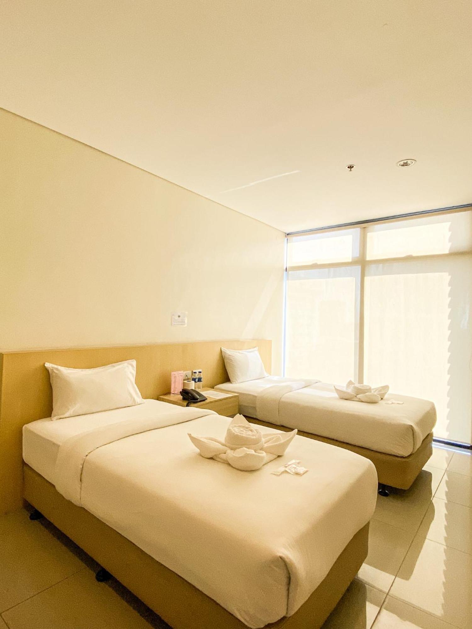 Kaizen Suites Манила Екстериор снимка