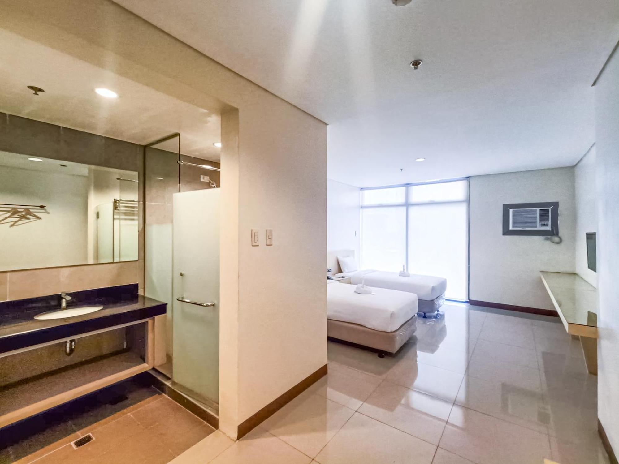Kaizen Suites Манила Екстериор снимка